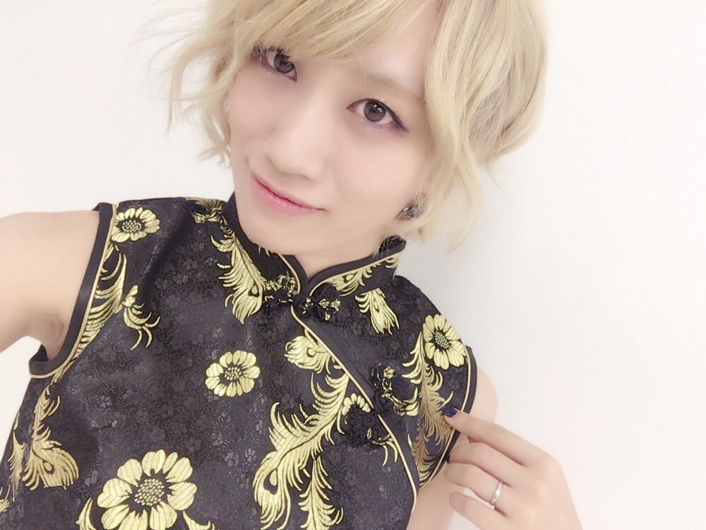 みうめ Cojirase The Trip 最初のポーズでスペックの差に愕然としたw ゆかりの丁寧なダンスは推しポイントだ ๑