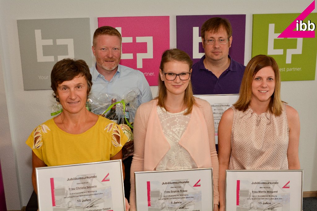 ibbEngineering's tweet image. »» Insgesamt 40-jähriges Jubiläum bei ibb - Am 01.08.2017 konnte vier Jubilaren gratuliert werden. Näheres bit.ly/2uyu2yl