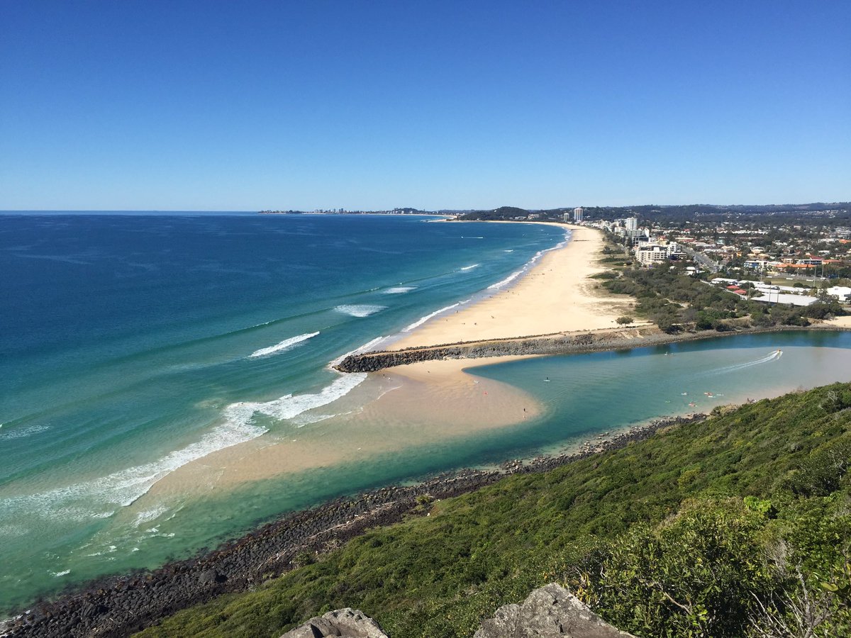 kwhitley18's tweet photo. Scenery like this - makes me want to stay in Australia forever!!!! Loving this adventure. https://t.co/zrOoU6Enw1