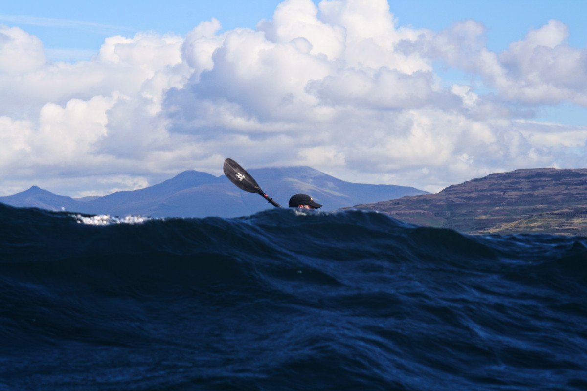 The sea was lumpy - but this added to the enjoyment! #seakayaking #scotland <a href="/AndyHarpur/">Andy</a> 😁