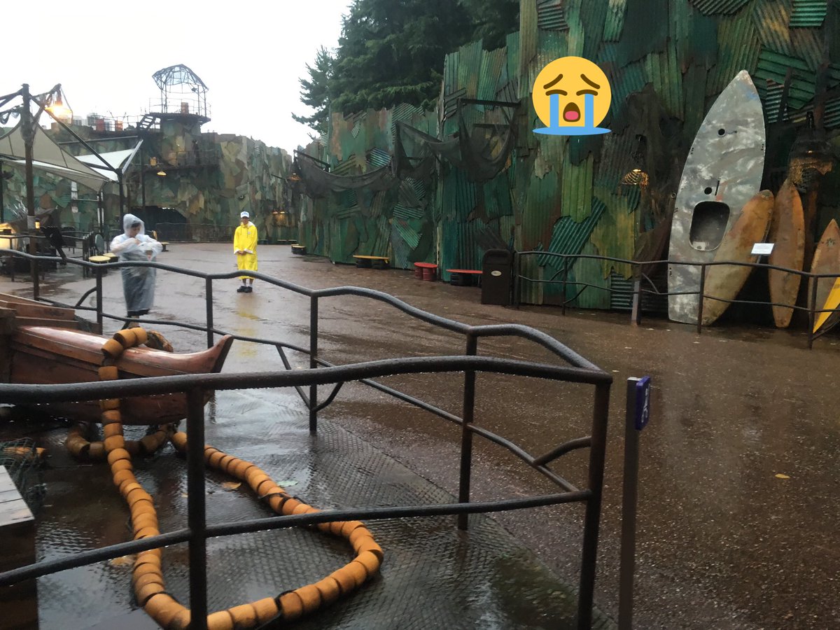 ｕｓｊのツボ ｕｓｊで出会った心温まる物語 速報 本日 ８月７日のワンピースプレミアショーは 台風の悪天候の影響で中止が決定的しました 現在 返金手続きの封筒をウオーターワールドで配布中です 銀行振り込みによる返金対応です