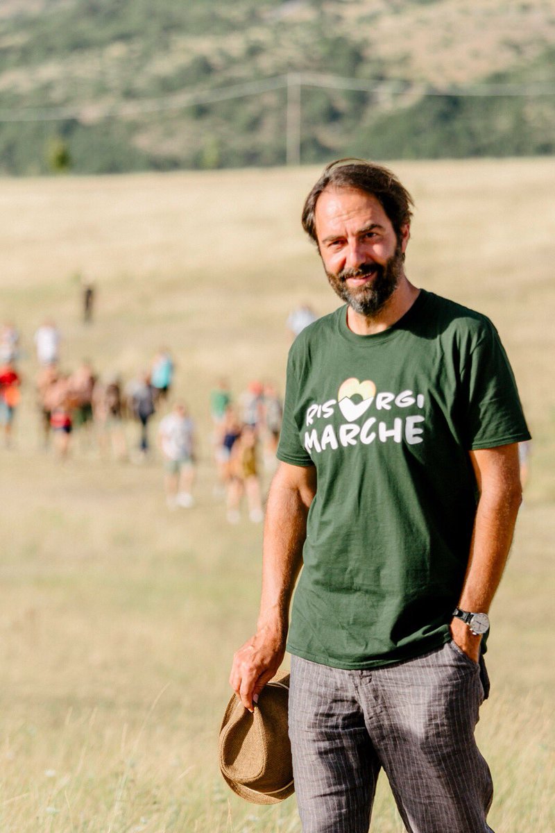 risorgimarche's tweet photo. Grazie a popolo #RisorgiMarche. Grazie per sorrisi, affetto, gratitudine, incoraggiamento, rispetto. All'anno prossimo!
#NeriMarcore https://t.co/ZR0l3dqDhc
