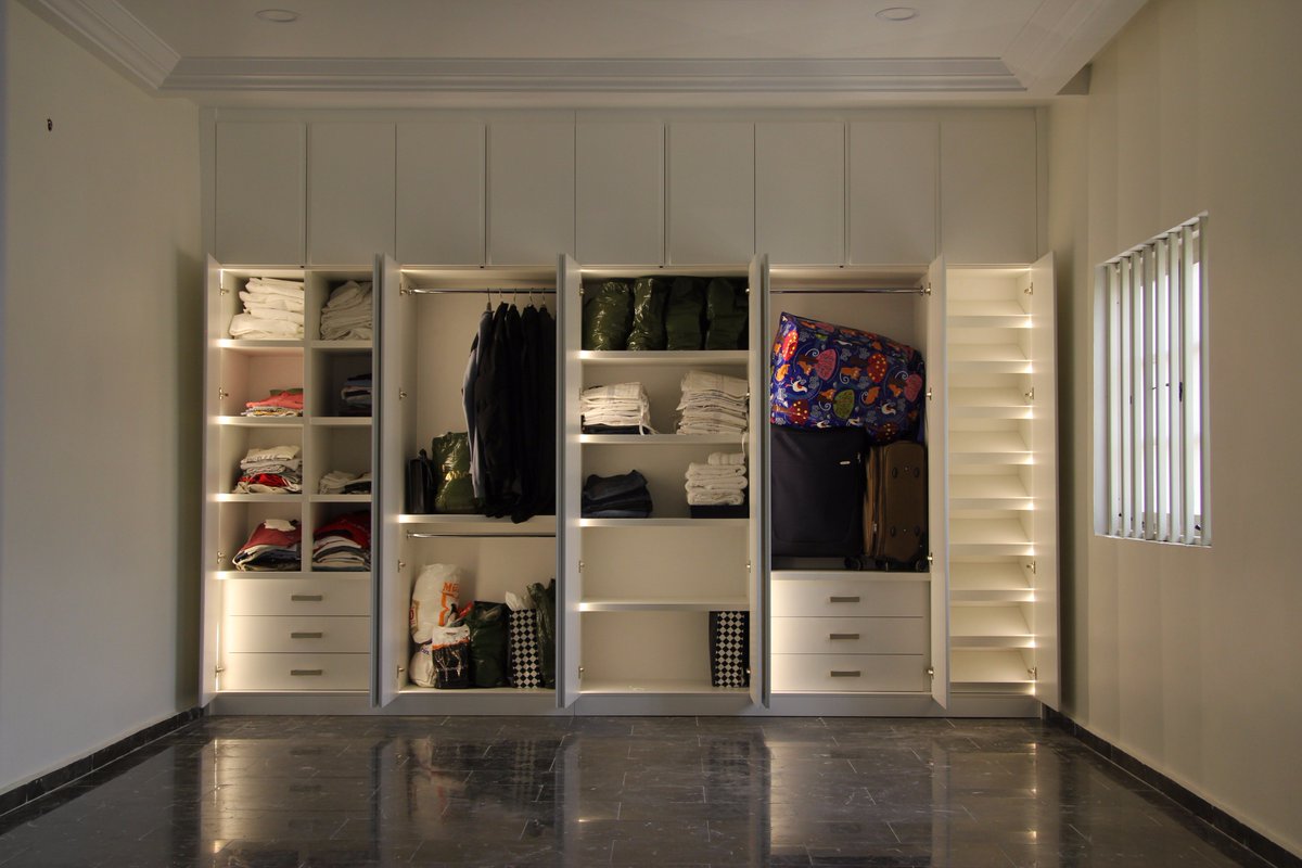 woodfactoryltd's tweet photo. Design isn't just how it looks, design is how it works.
#design #Homedecore #homedesign #wardrobe #Automated #LED #abujainterior #Abuja https://t.co/jJvHyJJ06d