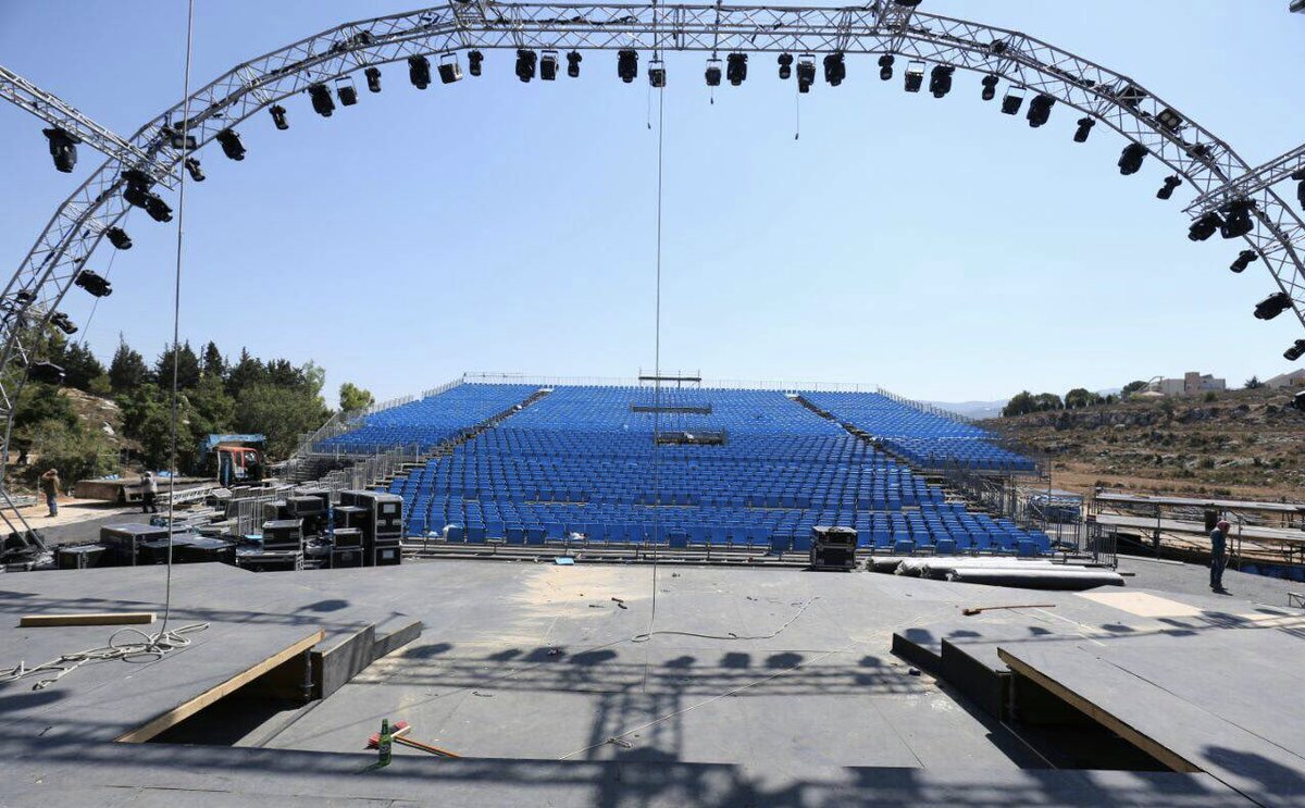 eddyghanem's tweet photo. The wait is over!#Surprise_Announcement @waelkfoury #concert @KobayatFestival will be #LIVE on @mtvlebanon @ 9:30PM #Aug_11 #U_Wont_Miss_It https://t.co/8SZsXD78ez