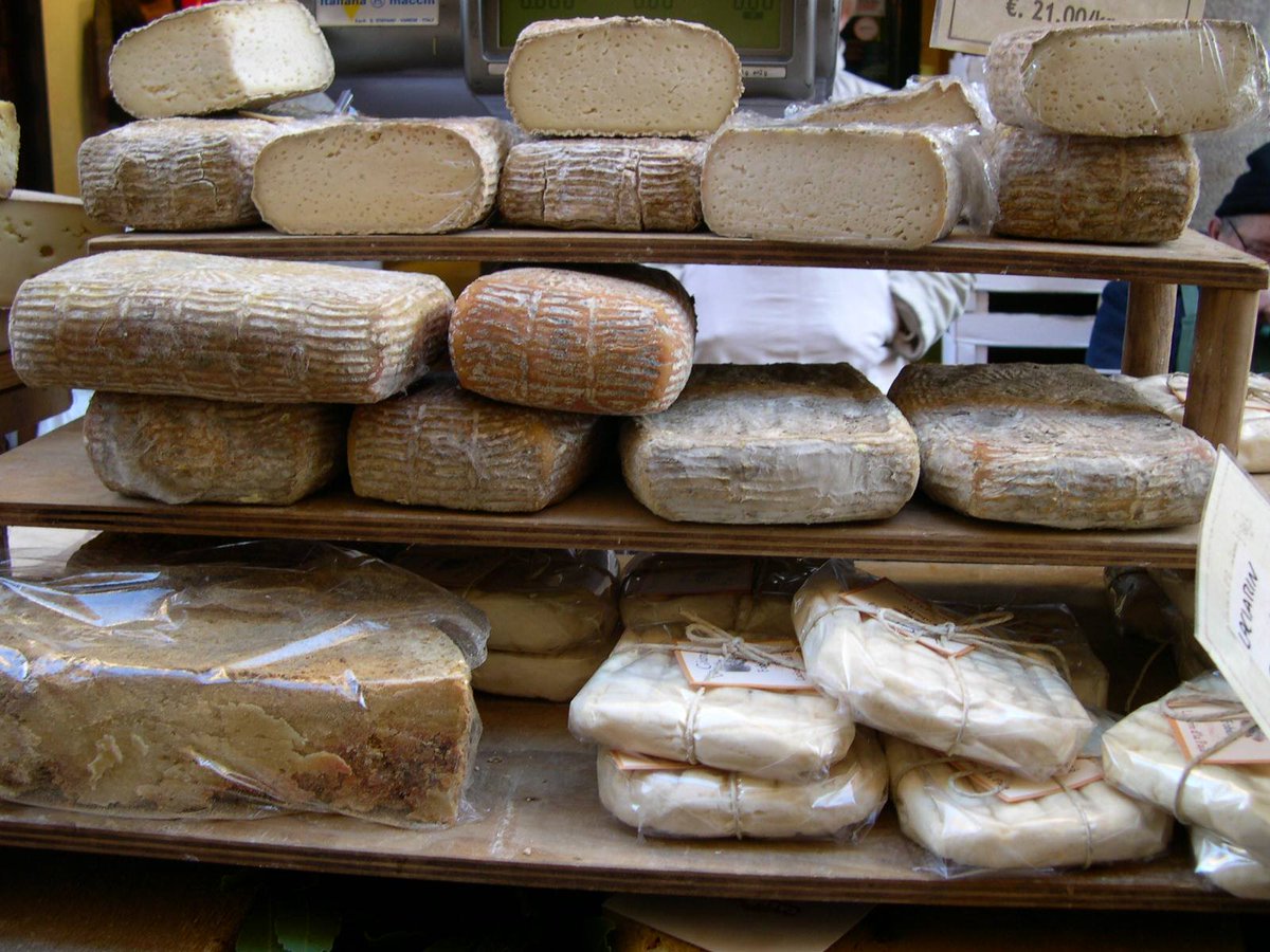 MadeInItalytra's tweet photo. Wie in september naar Piemonte wil, ook #cheese2017 met super ervaringen in Langhe Roero combineert, NU topdeal via 
https://t.co/NxBD8BJllm https://t.co/xaawV5XgXf