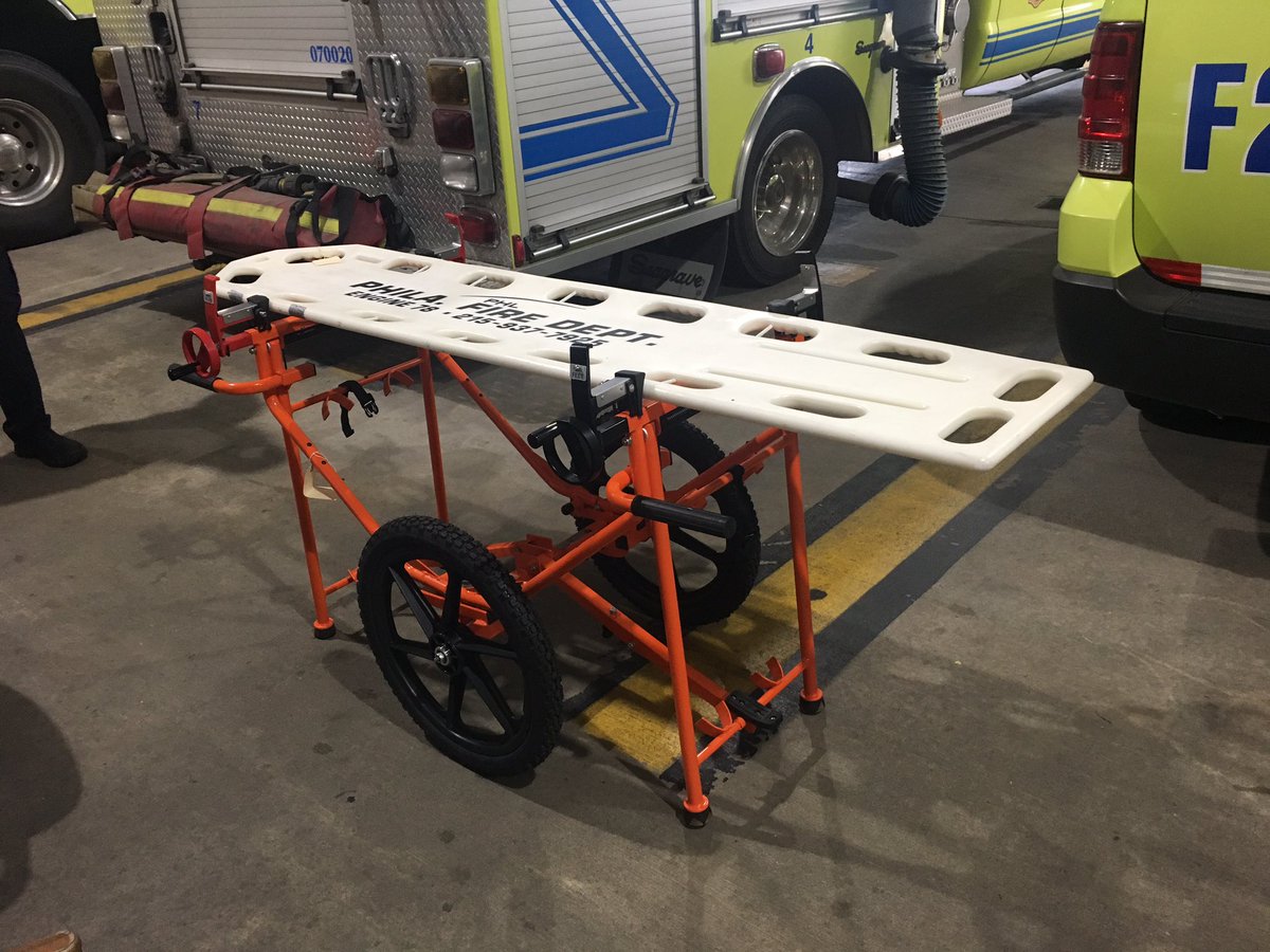 BobbyCorgi123's tweet photo. .@PhillyFireDept E78 uses Flamor EL3000 to quickly move victims to help. Can clamp spine board or litter. #ARFFhappens #EPEX2017 https://t.co/rEBE83n9LE