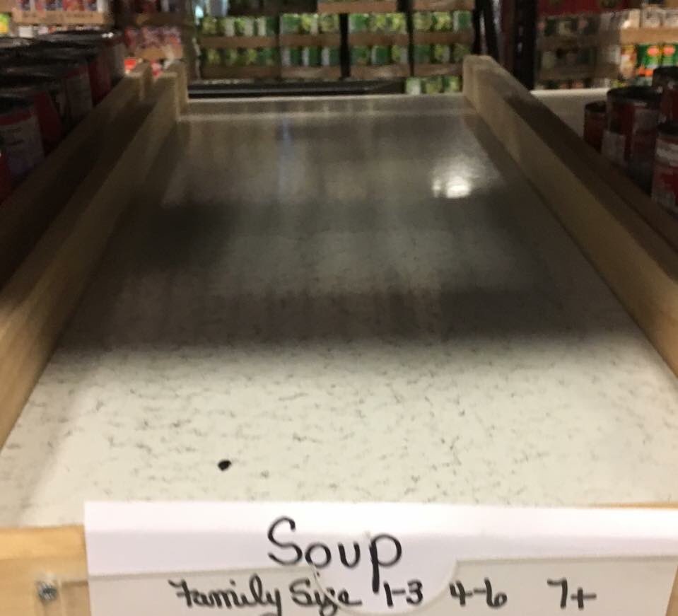 communitylinktx's tweet photo. It may be hot out, but soup is still a satisfying meal. Will you help us stock our shelves? #soup #chickennoodle #tomato #vegetablebeef https://t.co/GB4P1RR1kD