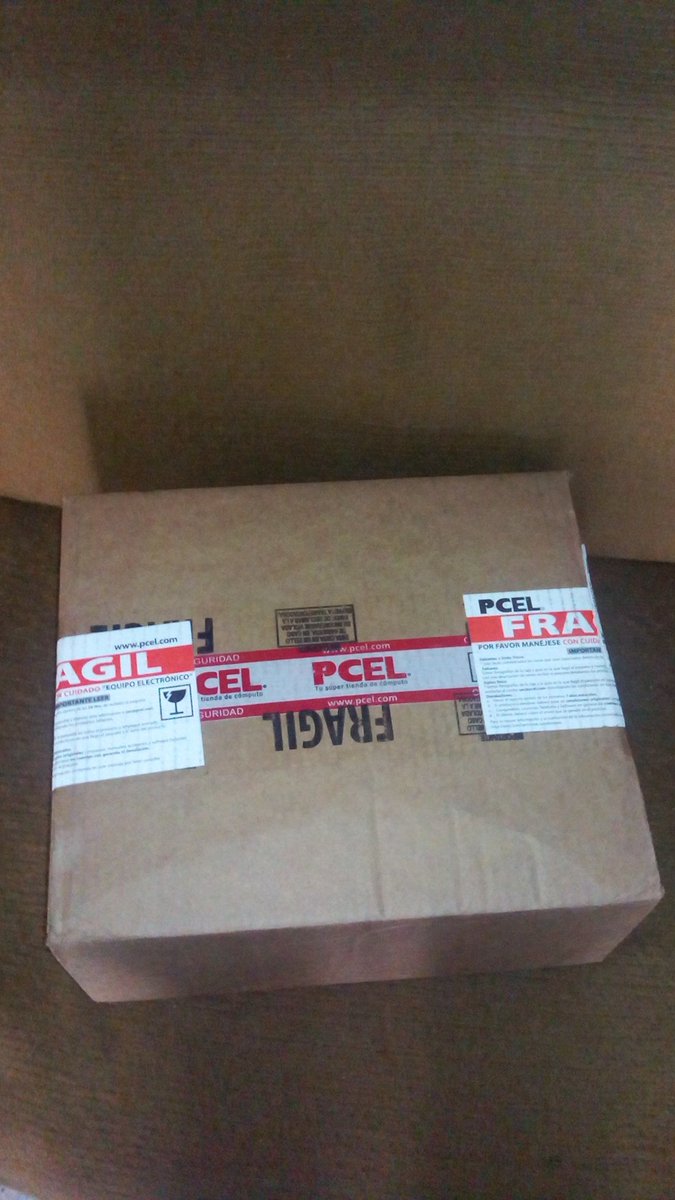 GovidHatake's tweet image. Son las 11 de la mañana y ya tengo el pantalón mojado