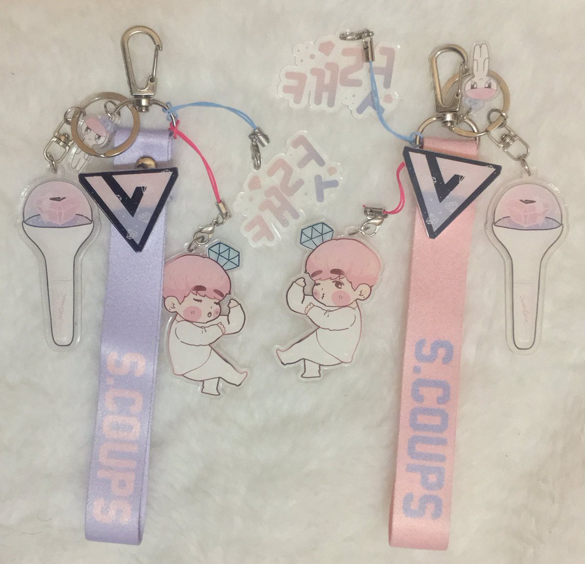 seungchill17's tweet photo. [GIVEAWAY] I make a mini give away, read the rules❣️#HAPPYCOUPSDAY #에스쿱스_생일_소리질러 https://t.co/6tYeSdoDFm