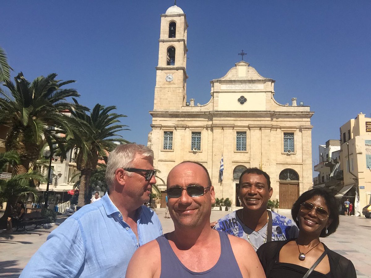 MikeChubbster's tweet photo. Rest day, Chania a port of immense beauty with incredible historic cultural wealth, our day started with car preparation and team work, lol🤓 https://t.co/6Je9b6lo0E