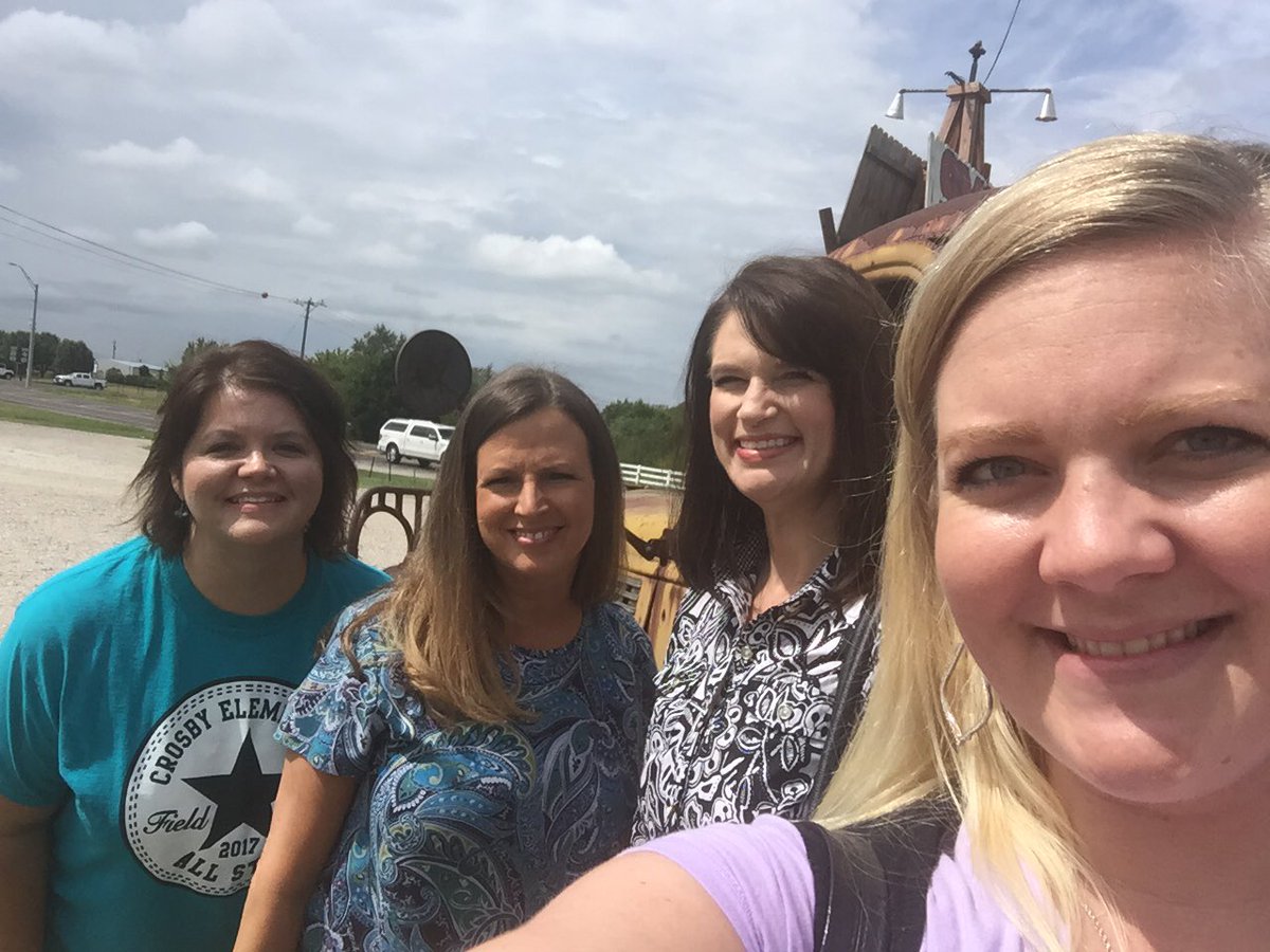 hensley_kinder's tweet photo. Kinder wins!😝🎉 #crosbypowerhouse https://t.co/ShkQSyLJRJ