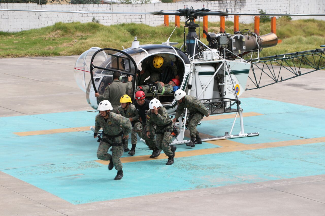 httpspbstwimgcommediaDGo9vF1XYAYpwyiformatjpgnamelarge