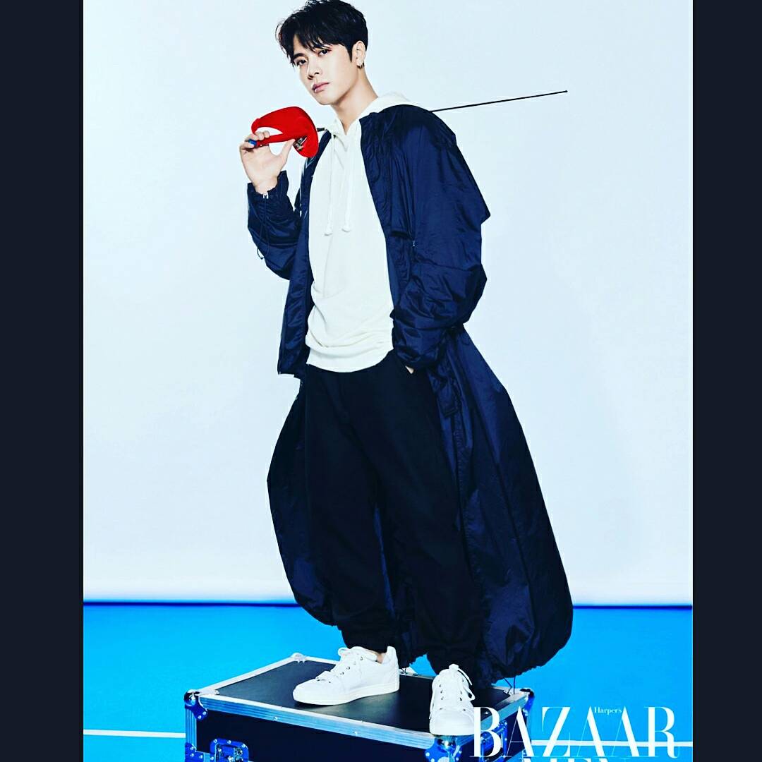 Jackson852wang7's tweet photo. BAZAAR MEN🙏❤️ #Bazaar #jacksonwang #잭슨 #王嘉爾 #芭莎男士 #thankyou https://t.co/4s8PNJ7zuF