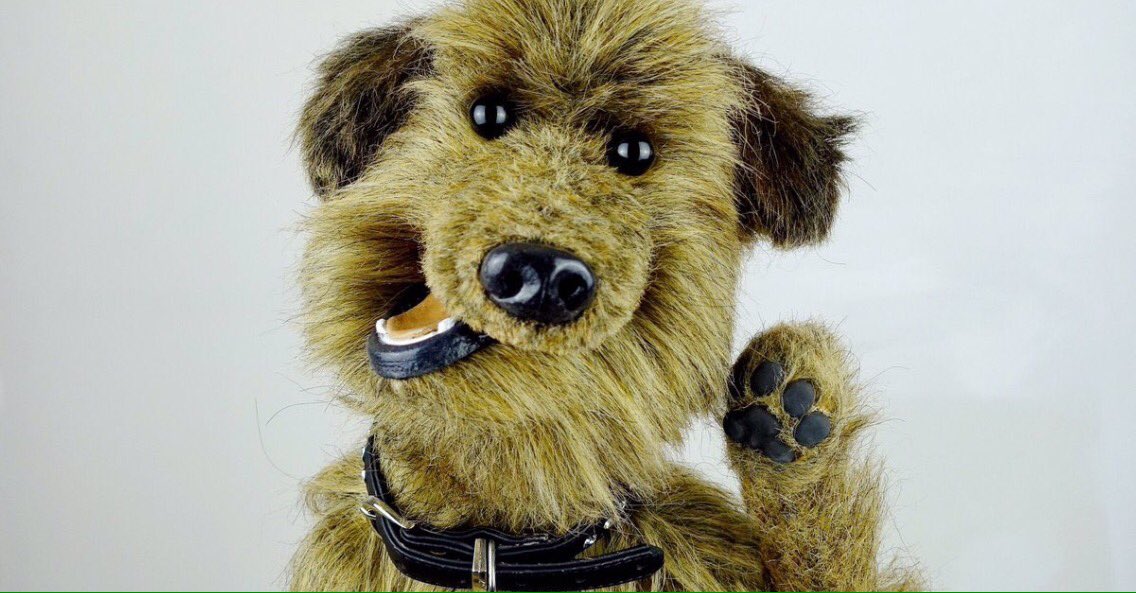 HackerTDog's tweet photo. I can't stand it when people use clichés like they're going out of fashion.

#MondayMotivation https://t.co/tgsbKcBIgW