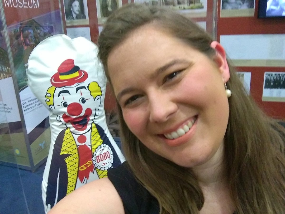 ElissaRodkey's tweet photo. Selfie with my pal Bobo at #apa2017 Loved the pop up museum from the @CCHP_UA ! #div26 #histpsych https://t.co/UxcY6OaxWE