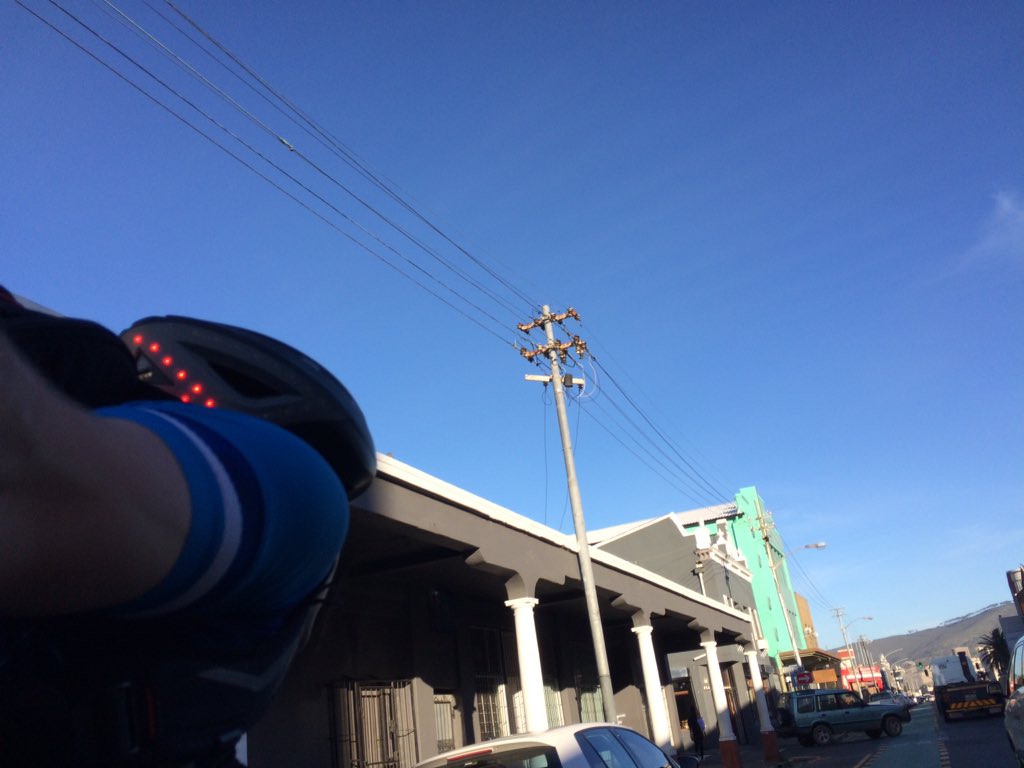 TeamPureSavage's tweet photo. @contestedspaces @ShaeLeighCT @bicyclesbeyond @BicycleCapeTown @UpCyclesZA @CapeTalk @In_the_Bunch @ButlersPizzaSA @angelagayehorn @ciovitacycling @bikehubber Road in this morning 😁 https://t.co/PEVAnTMXz3
