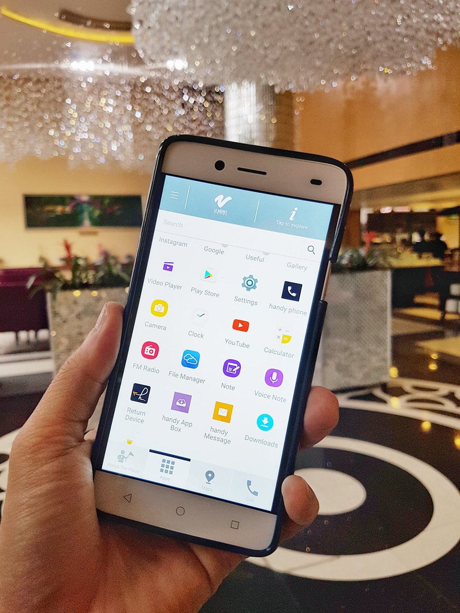 aldin_ph's tweet photo. handy - a device for travelers with guides,free calls + more! #HandyIsHere #LeMonetHotel #FirstInTheCountry @Tinklabs https://t.co/5upzUC2198