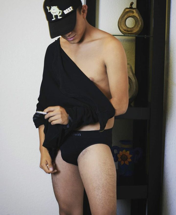 CuriousGuy_17's tweet photo. I'm curious how to get fuck gently.... https://t.co/FLyNcg1KL9