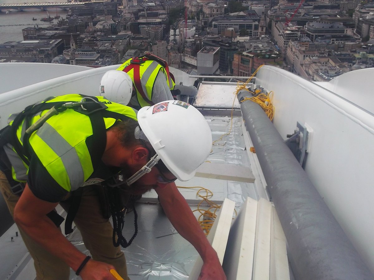 FFRLimited's tweet photo. #WeAreSarnafil Can you spot who is in the picture @SikaSarnafilUK ?#20FenchurchStreet https://t.co/rPvkx8LLn2