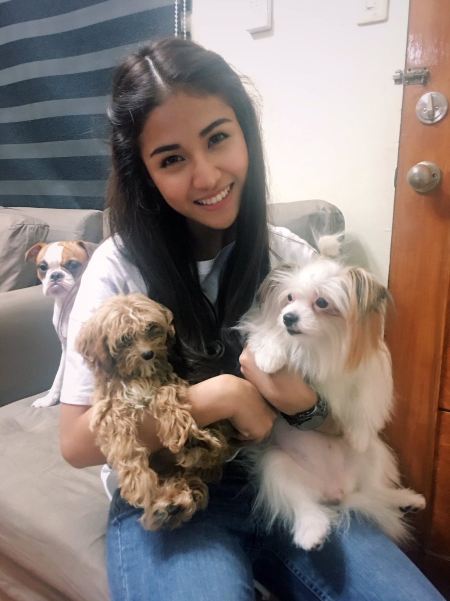 sanya_lopez's tweet photo. Welcome to the family "Dani" 💕🐶
Dani nalang daw kasi pag Aquil ayaw nya kong pansinin HAHA😂 #choosy https://t.co/J6Mok3sscv