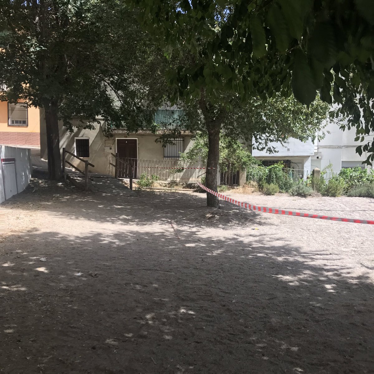 EgJuan92's tweet photo. Comenzamos con las obras en el Parque Municipal desde el @Ayto_Bogarra , apostamos por la renovación y la prestación de servicios https://t.co/UzqY4E54Hv