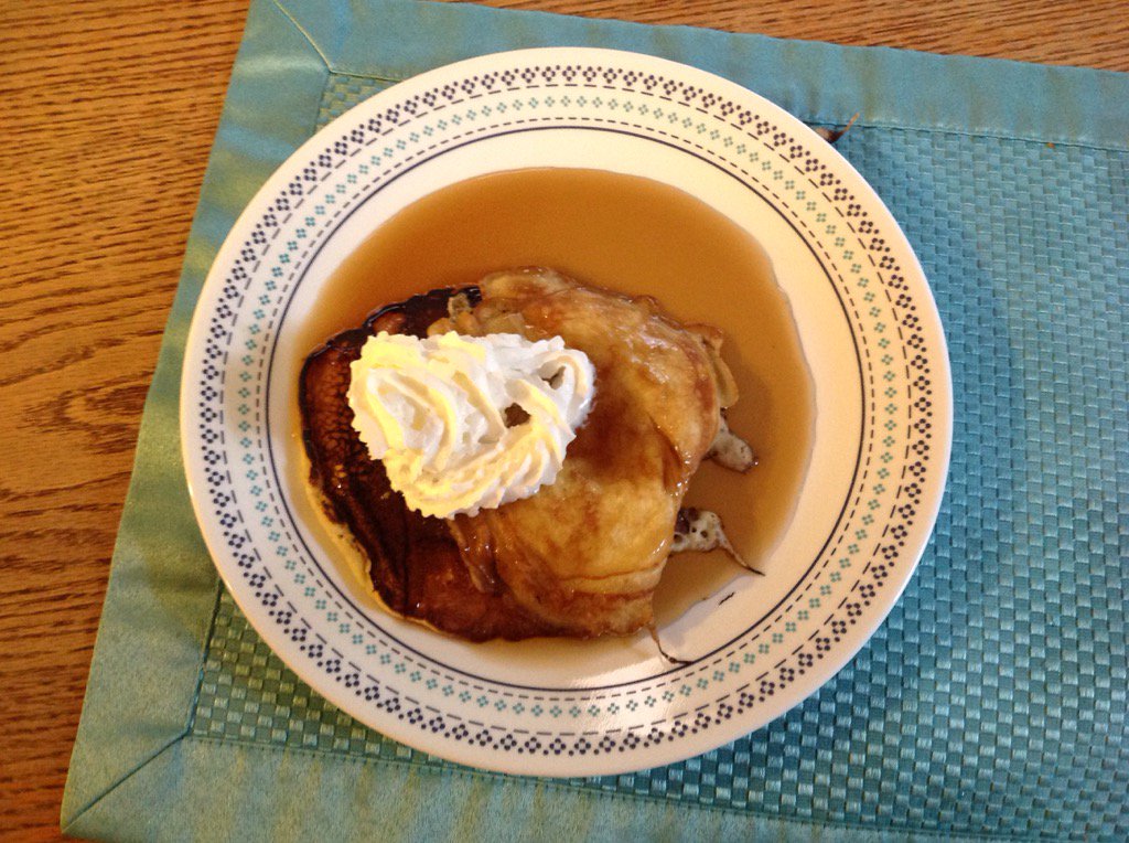 lmousea's tweet image. Yum I made my own pancakes by Adriana