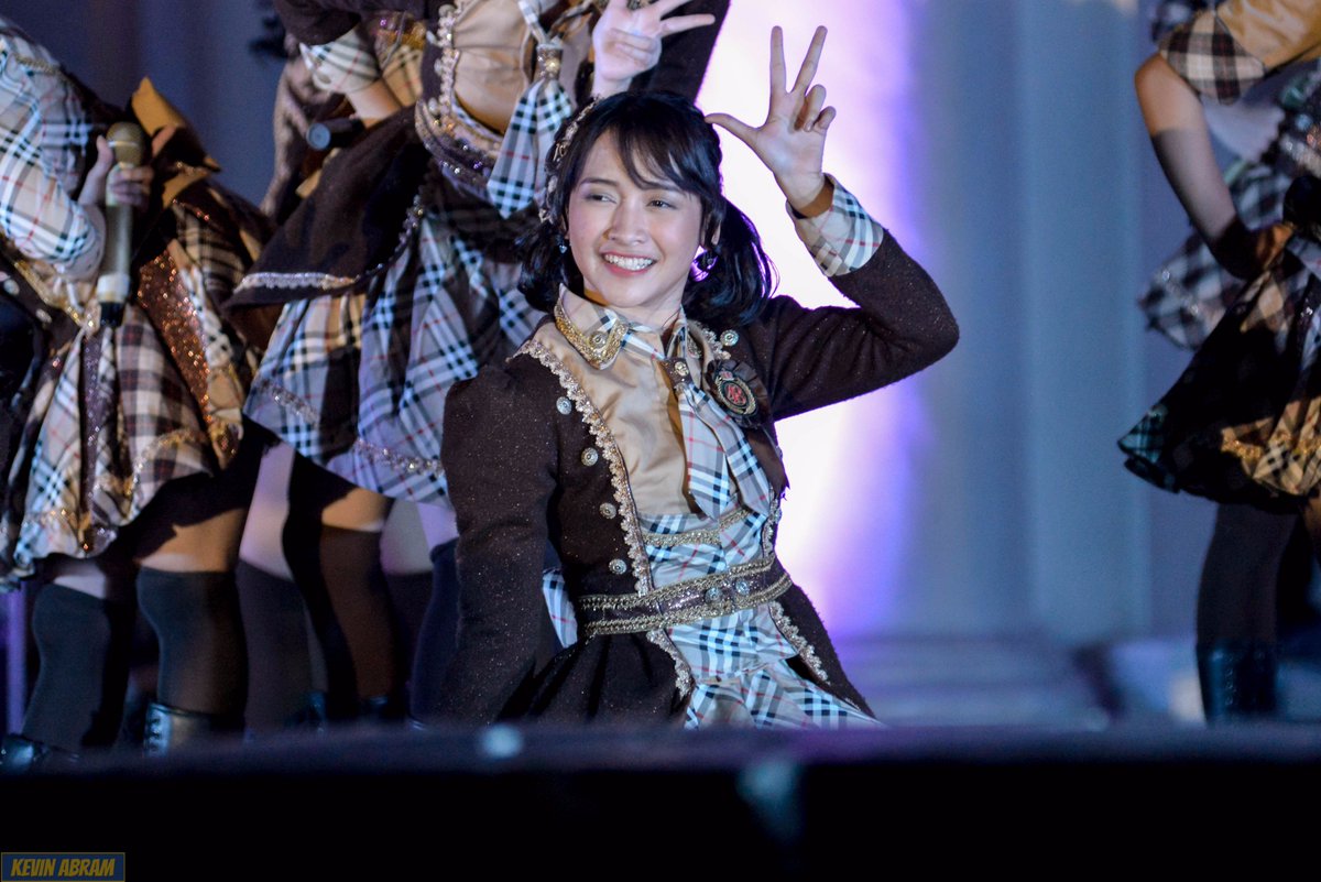 ridermerah's tweet photo. Kinal @kinalJKT48 at 4th Asean Literary Fest @ Fatahillah Square (06-08-2017)

#ALF2017 https://t.co/FNEdi5FWfN