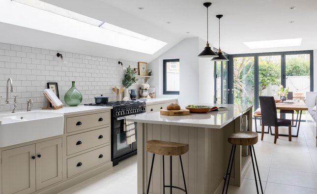 Admire this Shaker-style kitchen that feels both contemporary and timeless – AND it can handle a family of five! po.st/U0jzPj