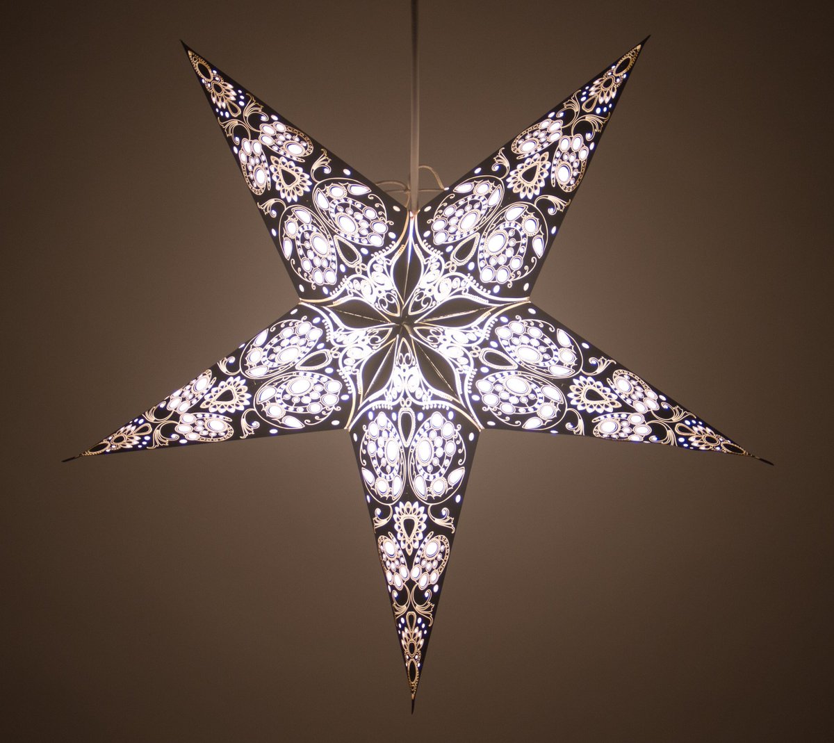 paperstarlights's tweet photo. This week's 'Star Attraction' is a selection from our 'Lace' range, combining delicacy of design with a boldly contrasting colour scheme. https://t.co/qcVN5Jx1zd