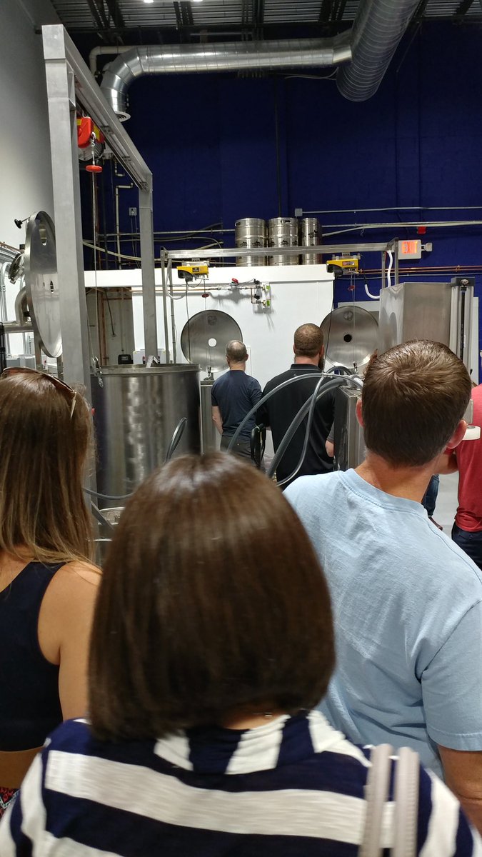 NaVellJLee's tweet photo. #birthdayweekend Tour of the #DeathoftheFox brewery! https://t.co/AuSsu9TrWi
