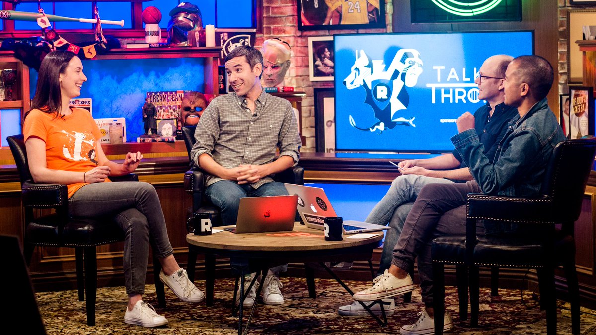 ringer's tweet image. Hey, @Verizon customers: RT for exclusive #TalktheThrones bonus content after ‘GoT’ eps. 6 and 7, courtesy of #VZup!