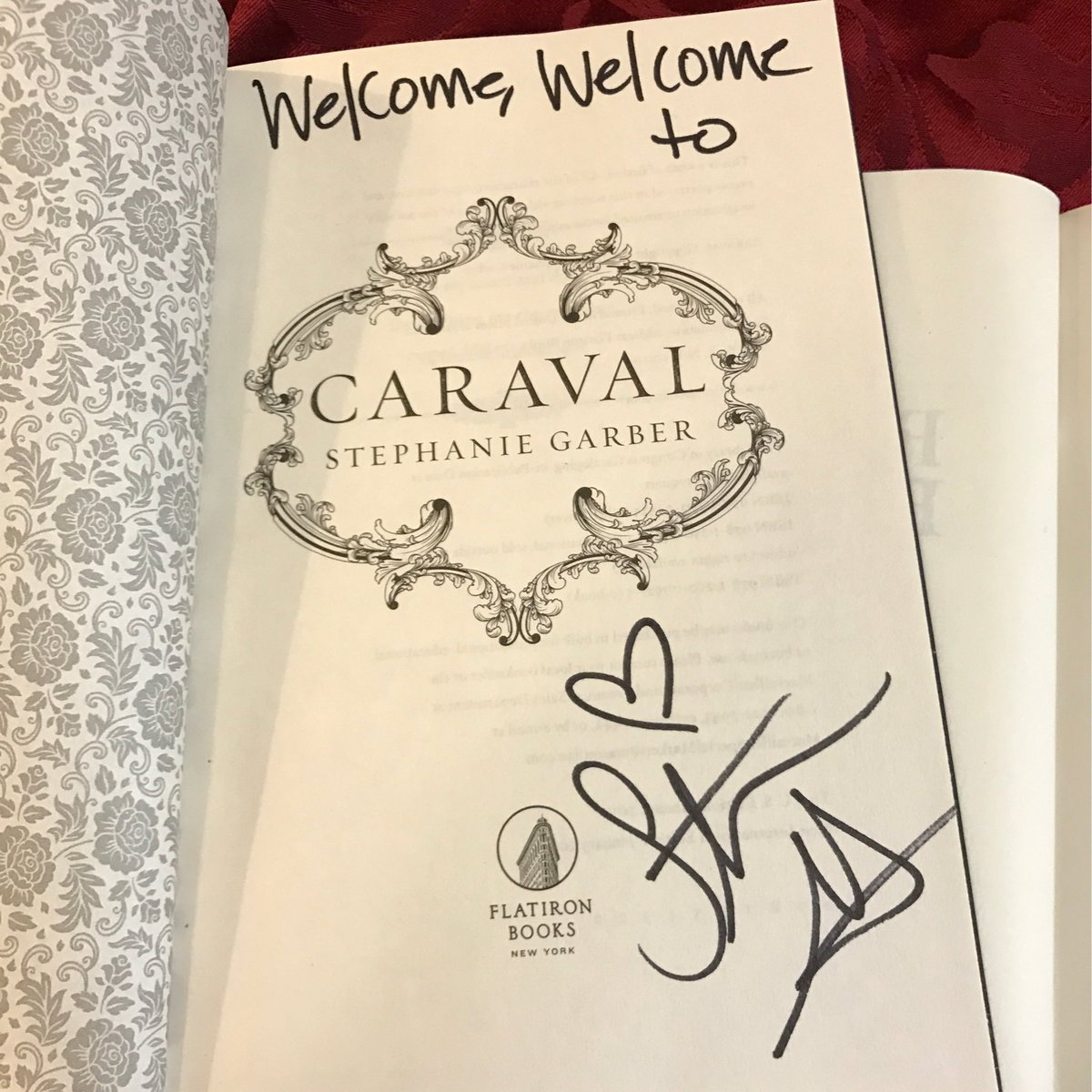 thebooktraveler's tweet photo. 📚😎☀️ End of Summer Giveaway! RT &amp; Follow to win signed copies of #Caraval &amp; #Frostblood! Open INTL. Ends 8/28 @SGarberGirl @elly_blake https://t.co/lWCQE7UT7A