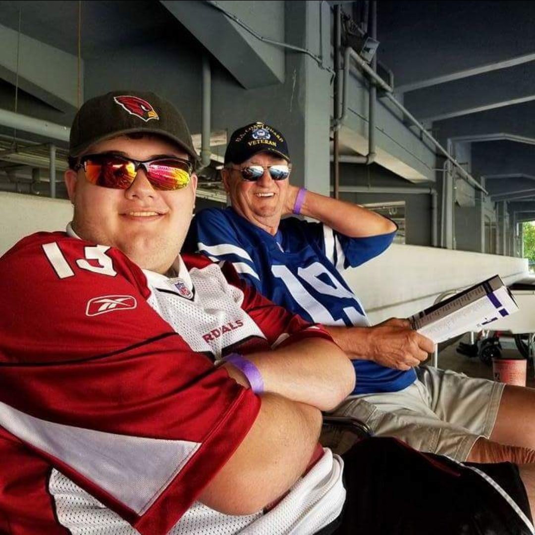 calvinhuber's tweet photo. #NewProfilePic https://t.co/LysKZMAAot