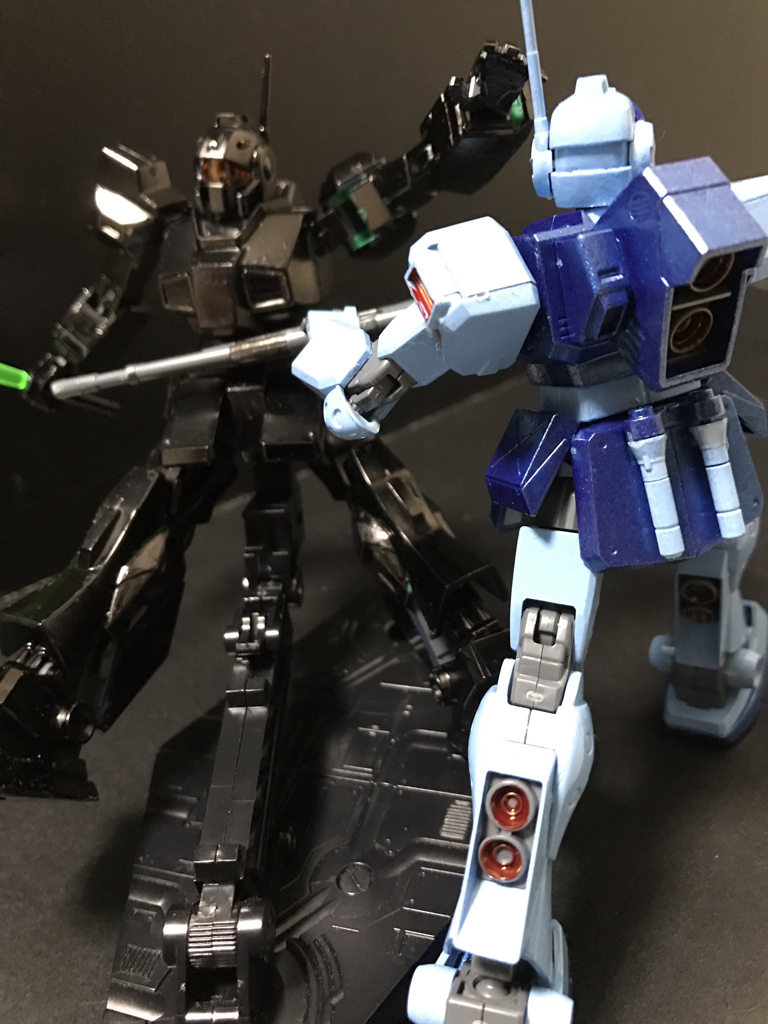 Dim ただでさえジム系はカッコいいのにそこにスナイパーライフルが加わってカッコよさ倍 やっぱりジムスナイパー が一番 カッコいいのかな ガンプラ ジムスナイパー ジムスナイパー2 水性ホビーカラー スナイパーライフルの正しい使い方