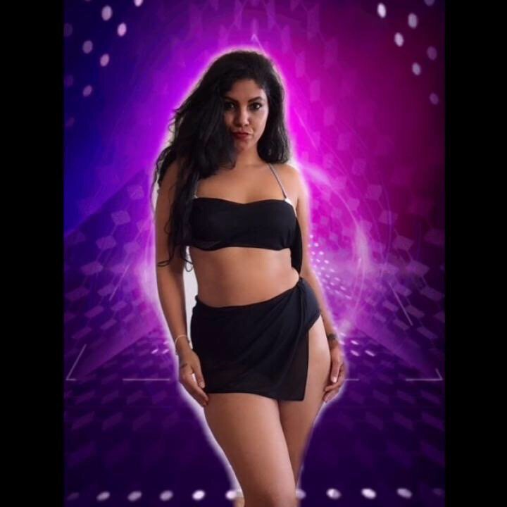 chamange_pappi's tweet photo. Heyyy 🙈#Liveme Nadira💦: https://t.co/0QakFkgzcN https://t.co/j6f7v2HcC8