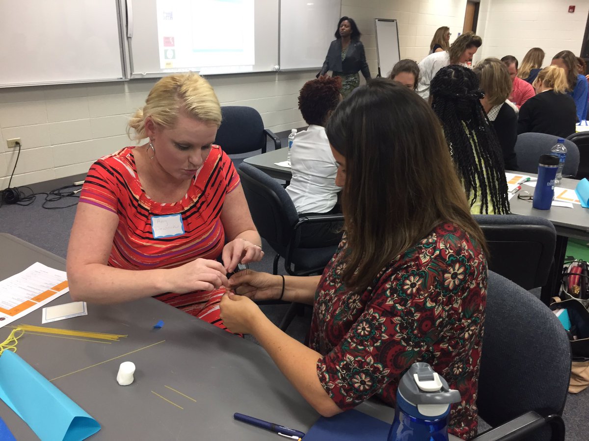 ManciniJen's tweet photo. New Teacher Induction has begun at 161! #marshmallowchallenge #d161learns #teambuilding https://t.co/PaRclgqMJA