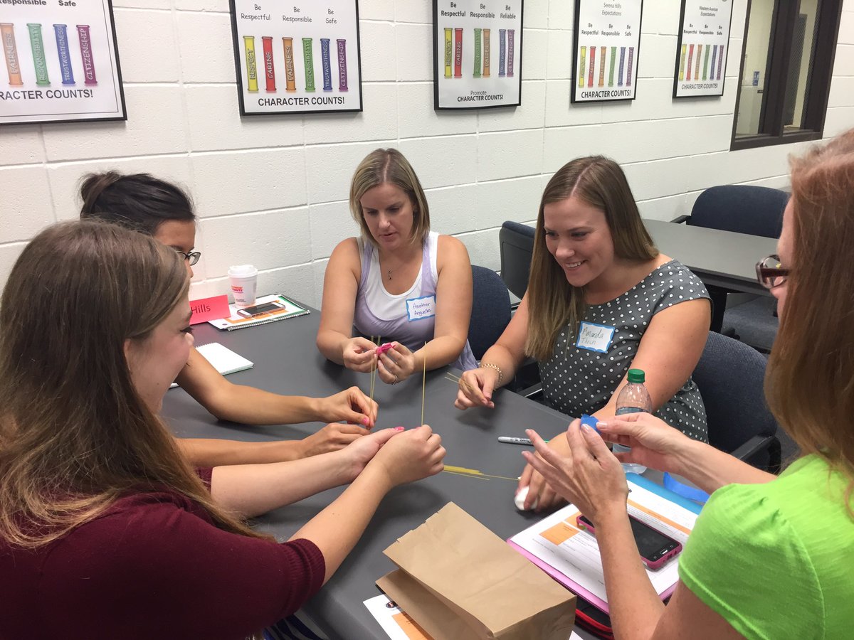 ManciniJen's tweet photo. New Teacher Induction has begun at 161! #marshmallowchallenge #d161learns #teambuilding https://t.co/PaRclgqMJA