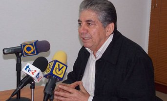 RConfidencial's tweet photo. Familiares y abogados de Alfredo Ramos tienen mas de 8 dias sin saber de el https://t.co/QOW7m5TojD https://t.co/XMnyVaxEzF