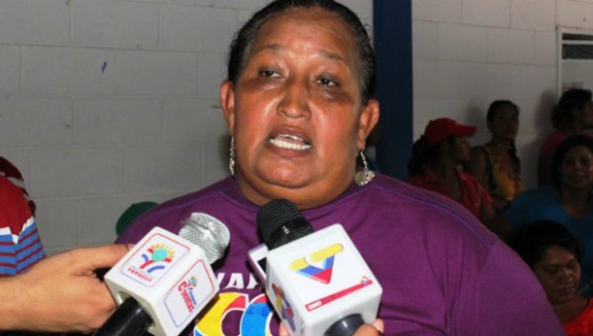 AlbertoRodNews's tweet photo. Uno de los detenidos por el asalto al Fuerte Paramacay es hijo de alcaldesa del Psuv en Yaracuy 
https://t.co/r0tGU4gP8N https://t.co/U8cML7FFYn