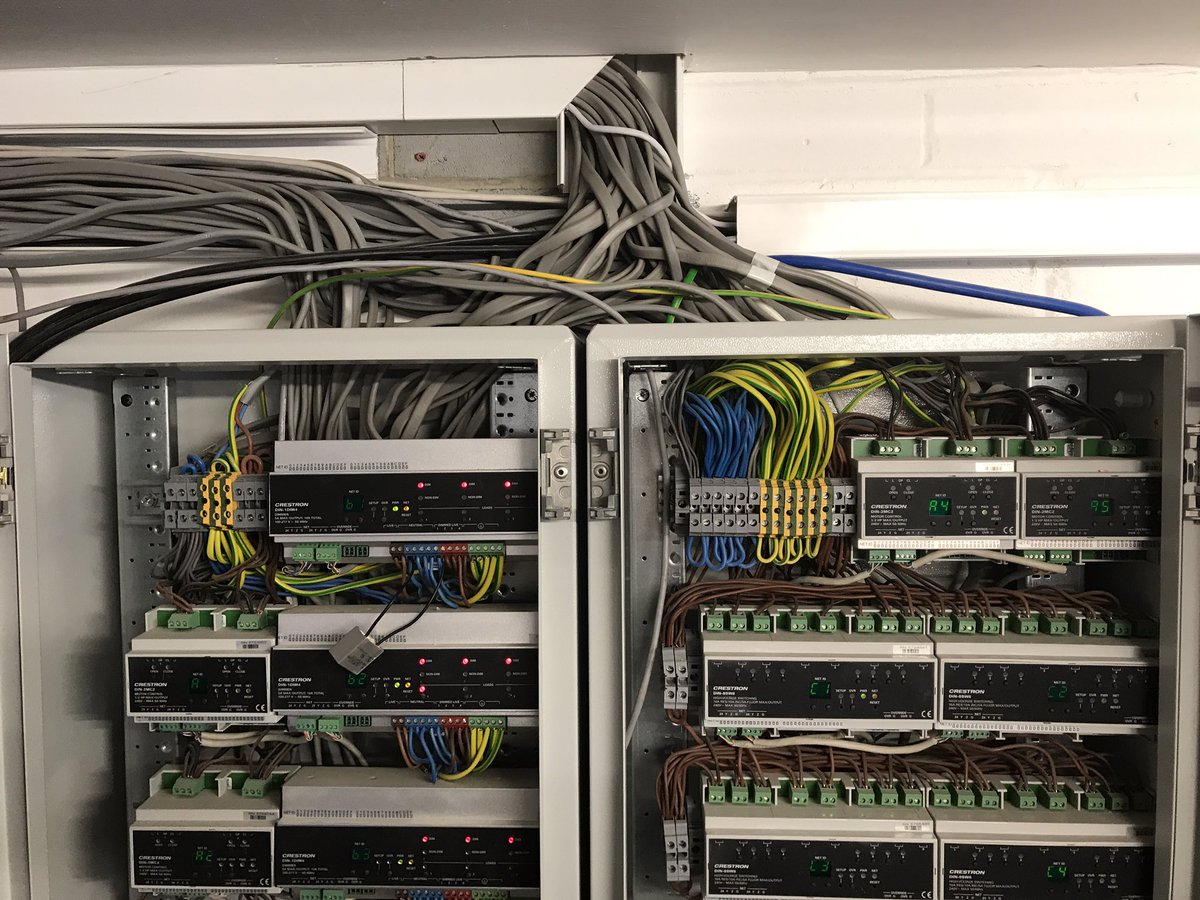 Enhanceautoma's tweet photo. Oh Dear. #notliveinstall #homeautomation #whathavewegotourselvesinto https://t.co/h19cfFMJ50