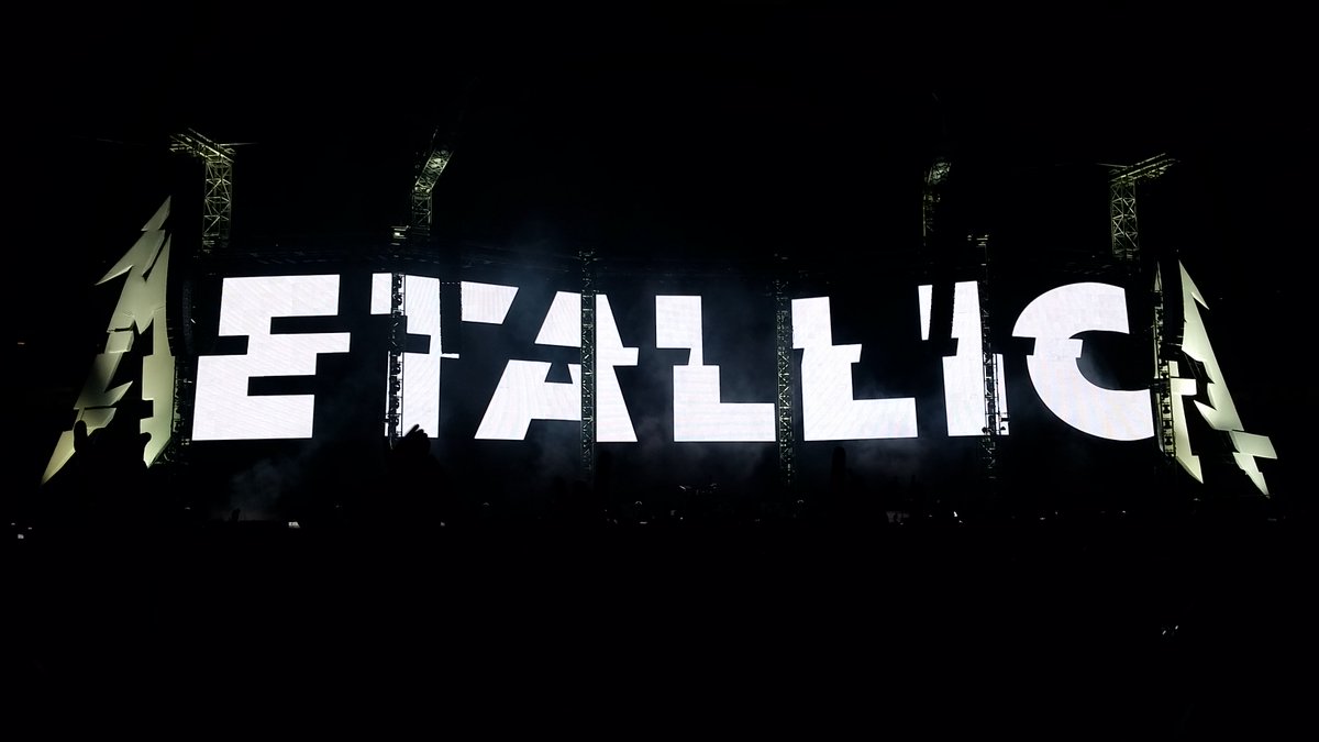 Mary_2the_Mo's tweet photo. From #MetInPhoenix to #MetInSanDiego 
@Metallica thoroughly kicked my ass this weekend!🤘 https://t.co/z7ojGvPd6g