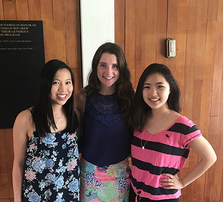 MIT_alumni's tweet photo. Alumna-owned fashion company @senreve employs @MIT students, like @fionazhang9, to help them grow skills &amp; abilities https://t.co/U9n7OJBwIB https://t.co/76KKerN6S4