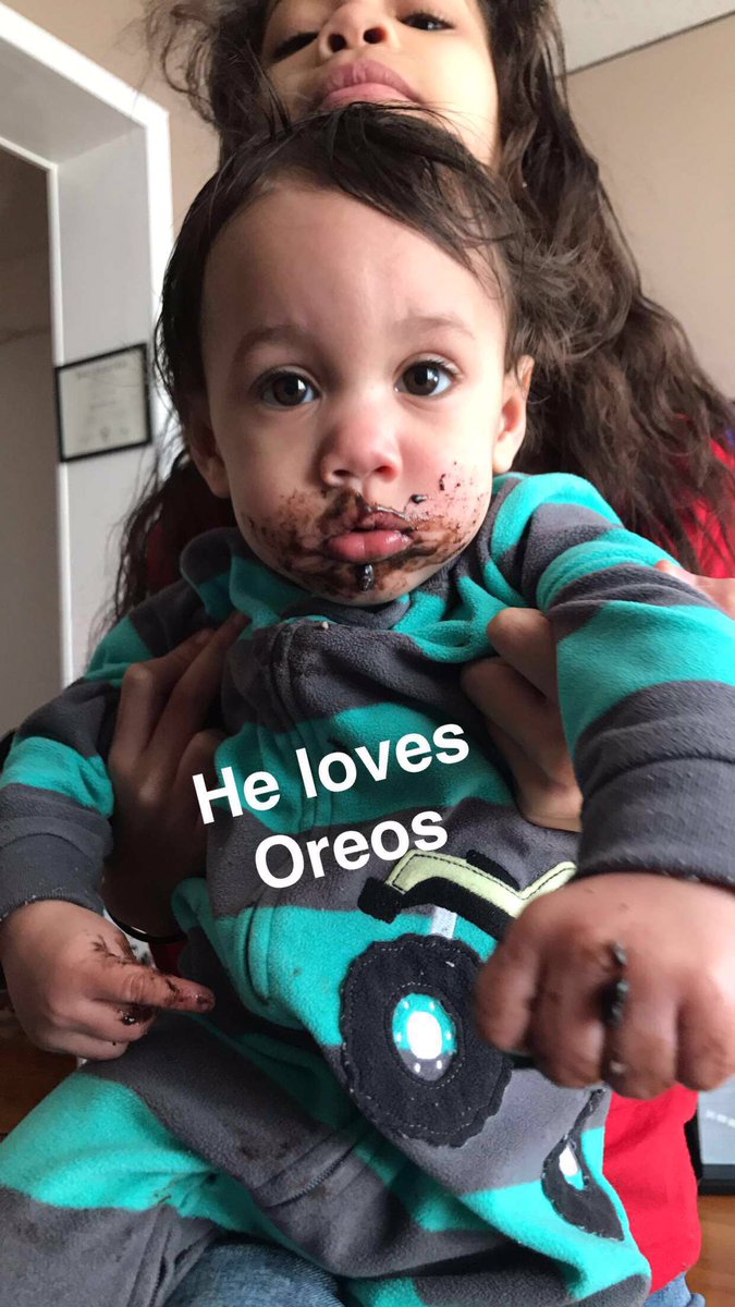 Henny_boy_lo's tweet photo. These two are my world https://t.co/8Pzh8eK33b