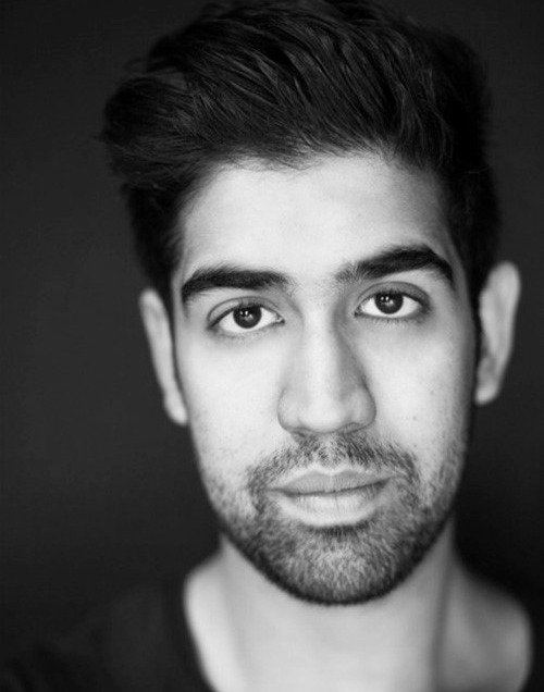HamletWestEnd's tweet photo. This week, it's a Marcellus Takeover as @MaanuvT takes you behind the scenes at #HamletWestEnd https://t.co/76KmWInAhy
