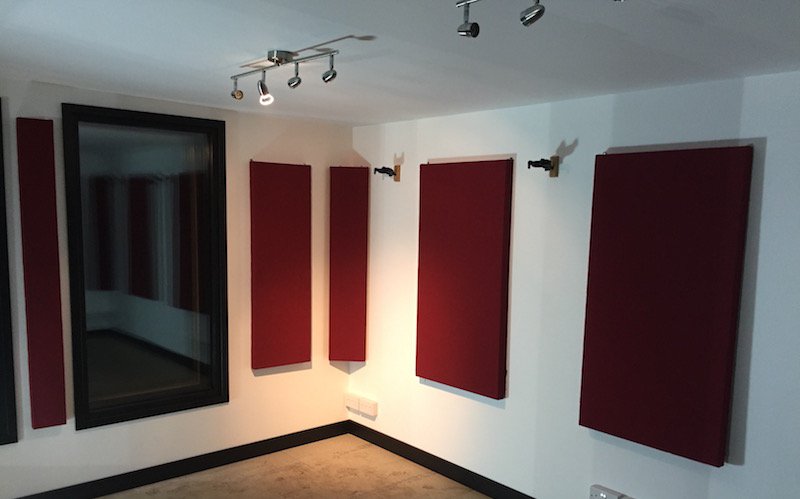 londondrumshow's tweet photo. Keep your neighbours (and partner!!) happy - learn all about garden studios and soundproofing from Soundproofing Expert at #LDS17 https://t.co/1j9wvuKBQs