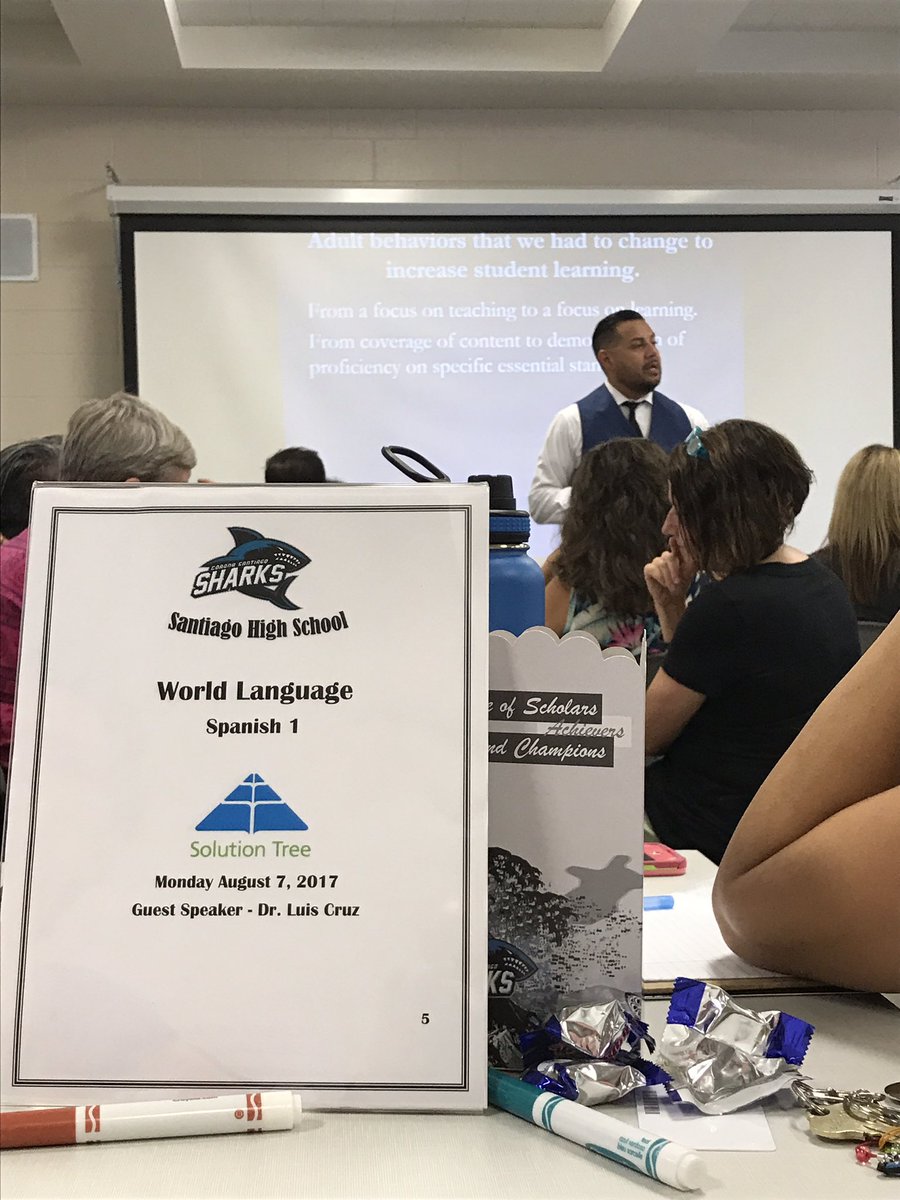 profe_jefe's tweet photo. Dr. Luis Cruz says that we need to change the focus to learning #todayatSHS. #allin #trusttheprocess https://t.co/gRBtkhixSK