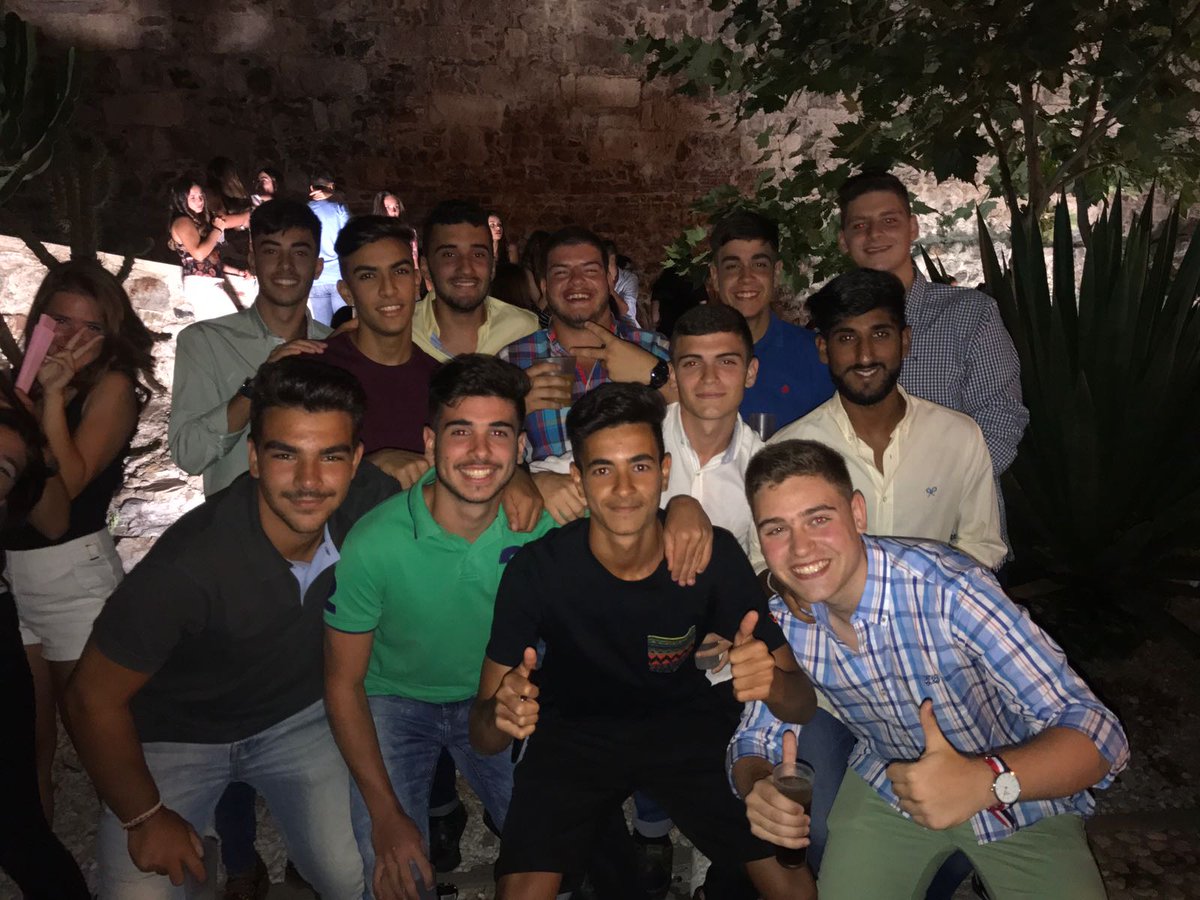 naxoceuta's tweet photo. La mejor feria con las mejores personas!!❤ https://t.co/Y3FCUiHR67