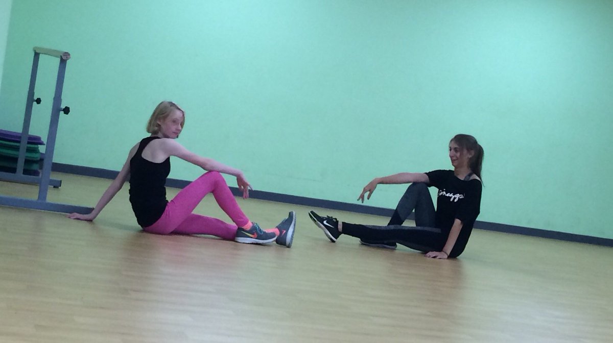 LiveBordersArts's tweet image. Getting creative with @room2manoeuvre @LiveBordersSD #investindevelopment #theunknown Wednesday 7.30pm Volunteer Hall
@borderevents