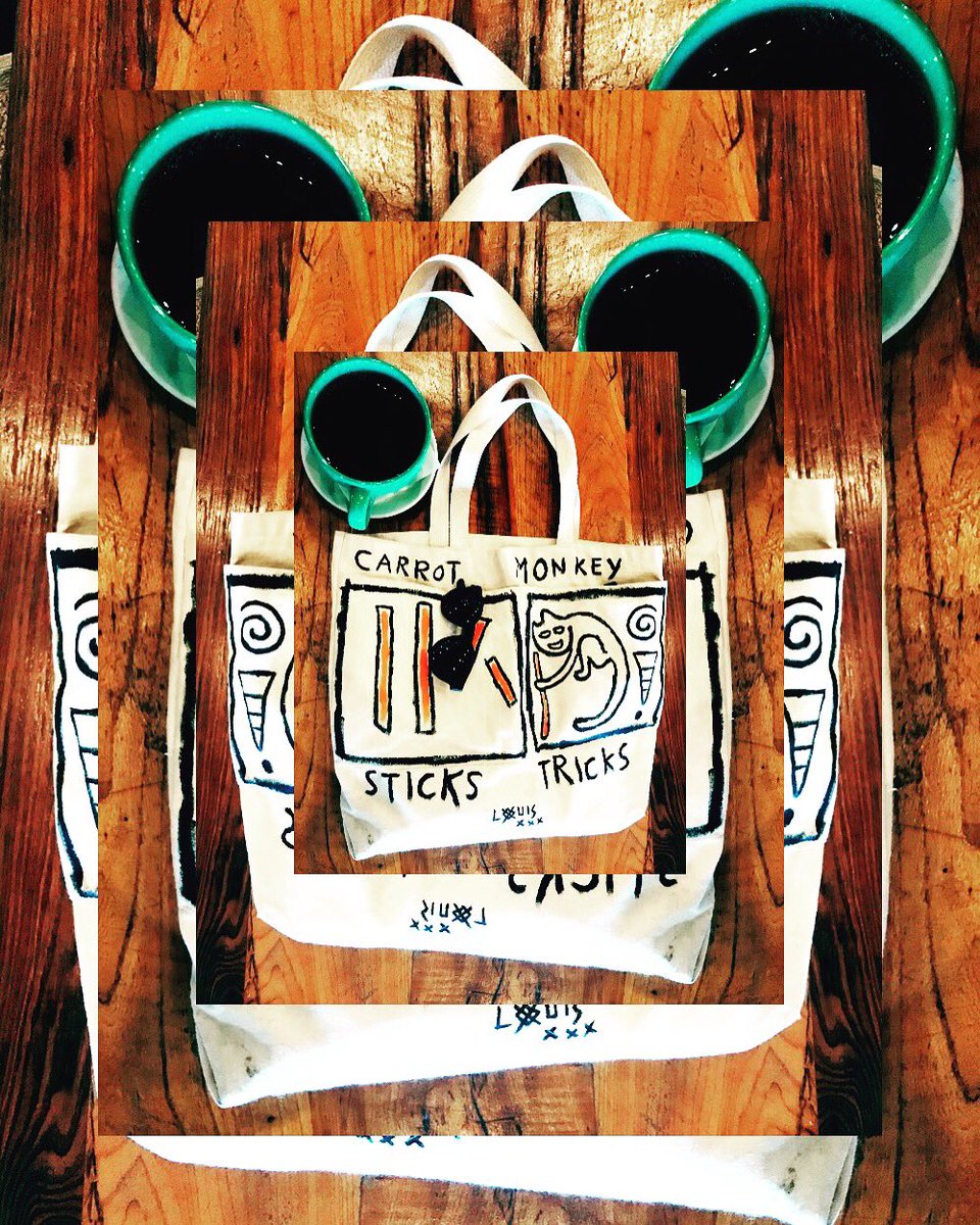 powderfrench's tweet photo. "CARROT STICKS AND MONKEY TRICKS" HAND PAINTED CANVAS BAG BY LOUIS CANNIZZARO
#poem #poet #poetry #powderfrenchfashion #monkeytricks https://t.co/Zpt2nZuOhk