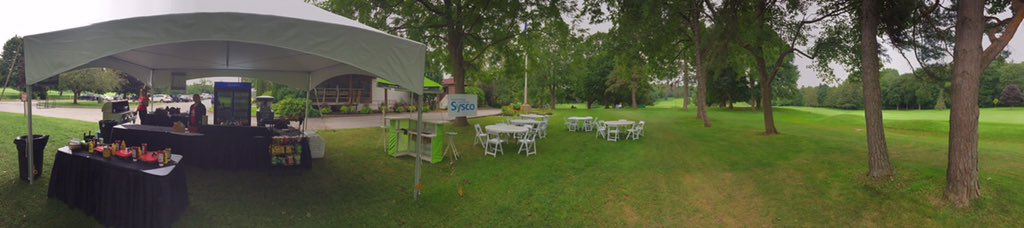 wayneumph's tweet photo. Last day of the Kawartha Invitational, BBQ is open! #kgcc2017 #kawarthainvitational https://t.co/eGGHQjJ99e